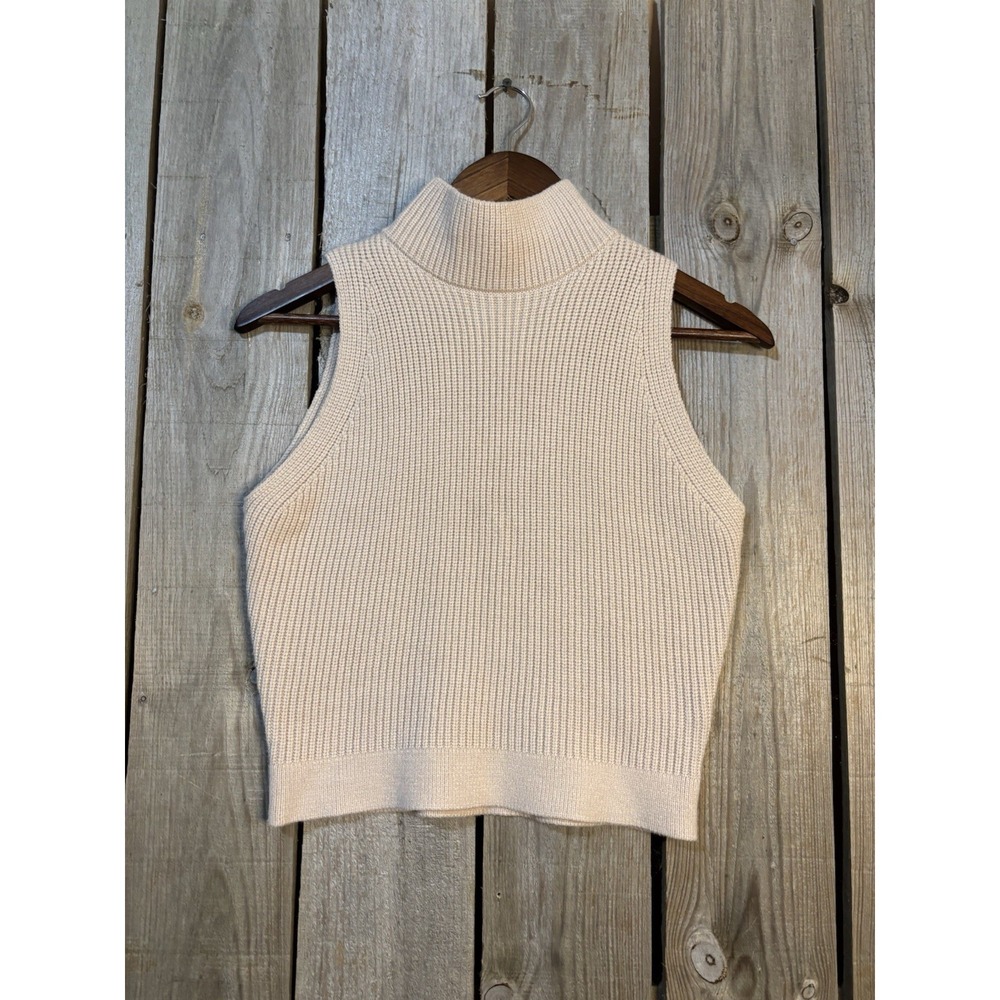 SHE + SKY Neutral Mock Neck Sweater Vest –‎ Small
